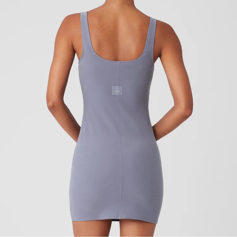 NWT ALO Yoga Alosoft Head Start Dress – Fog – Size M - Picture 4 of 8